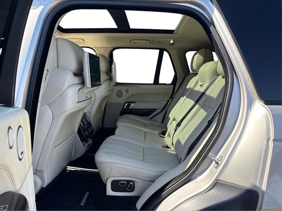 2015 Land Rover Range Rover L405 - Image 9 of 20