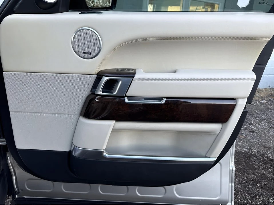 2015 Land Rover Range Rover L405 - Image 20 of 20