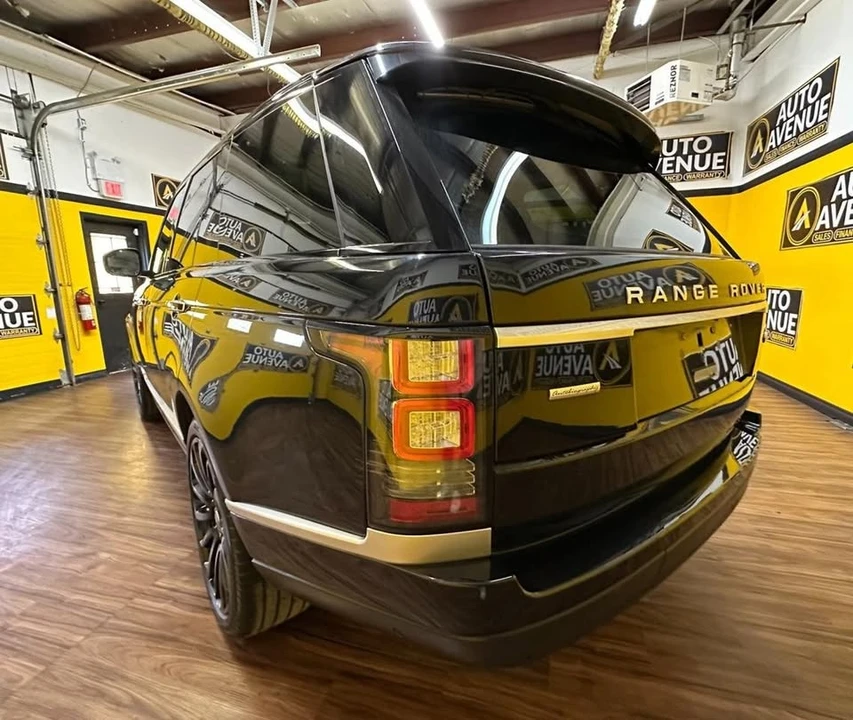 2015 Land Rover Range Rover L405 - Image 3 of 17
