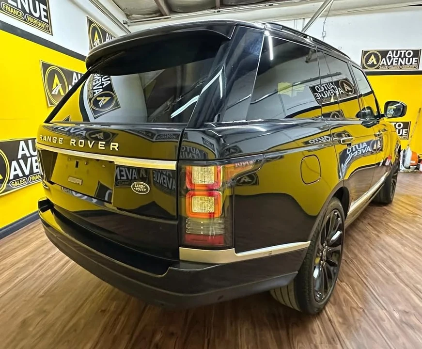 2015 Land Rover Range Rover L405 - Image 5 of 17