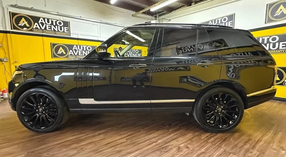 2015 Land Rover Range Rover L405 - Image 2 of 17