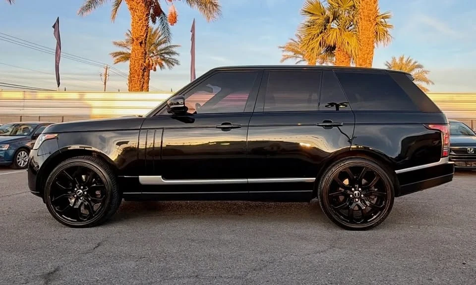 2015 Land Rover Range Rover L405 - Image 7 of 13