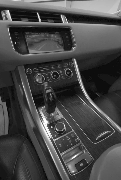 2015 Land Rover Range Rover L405 - Image 18 of 19