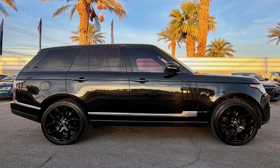 2015 Land Rover Range Rover L405 - Image 2 of 13