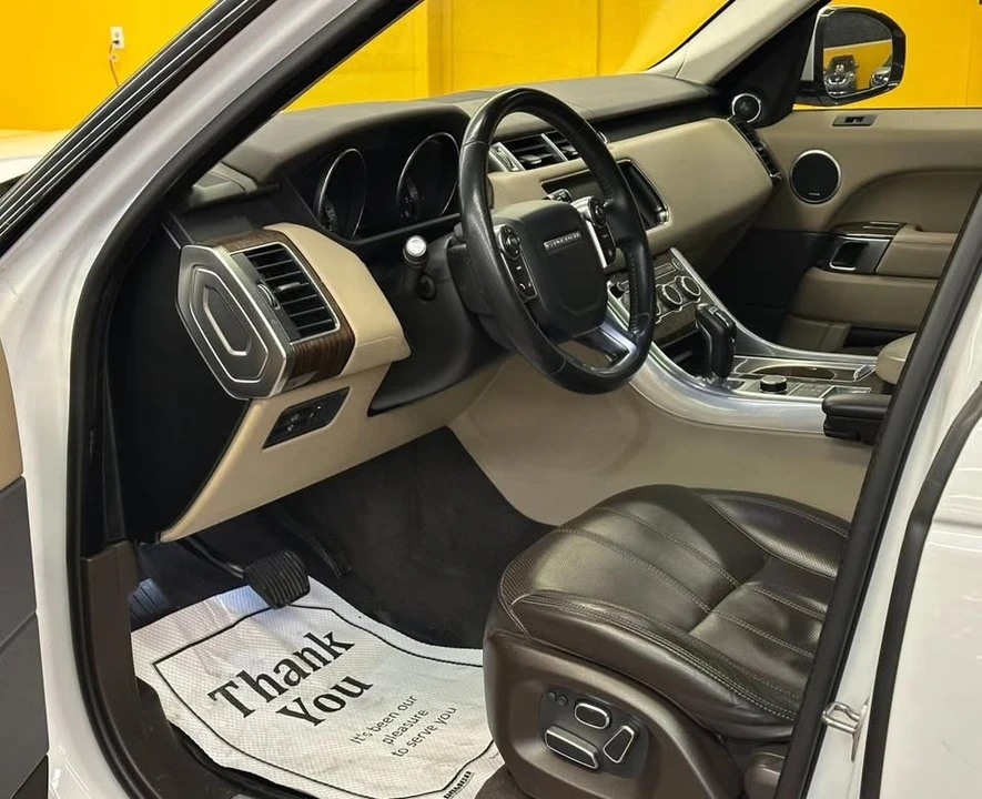 2015 Land Rover Range Rover L405 - Image 9 of 19