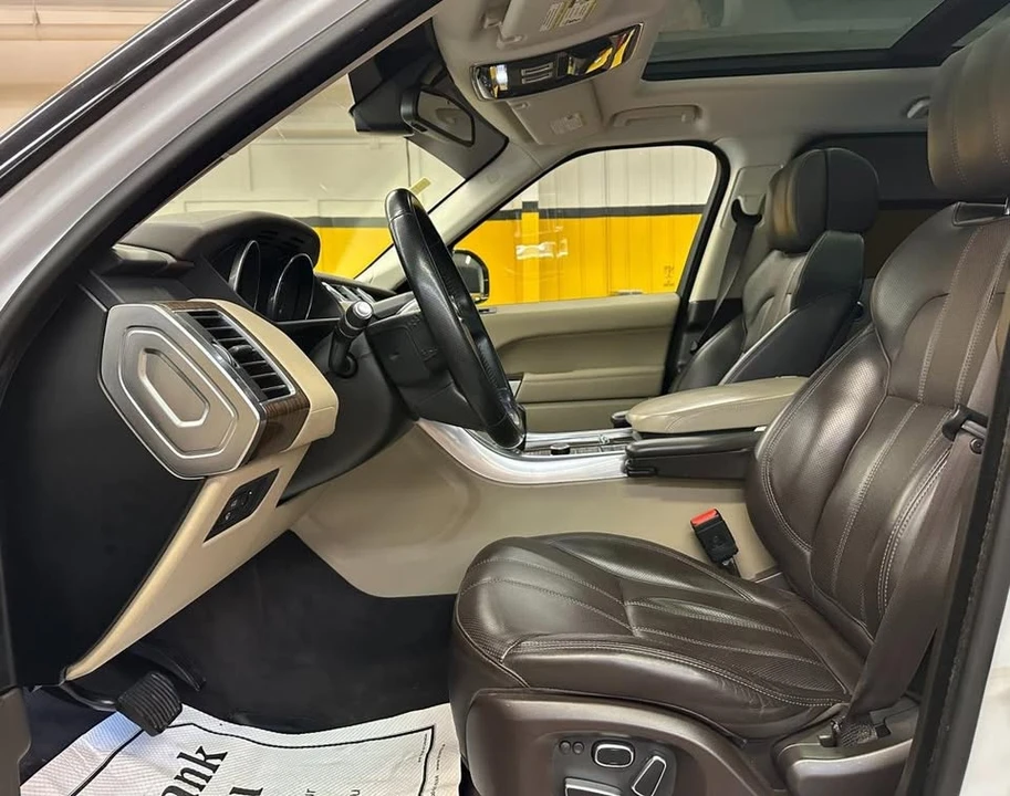 2015 Land Rover Range Rover L405 - Image 10 of 19
