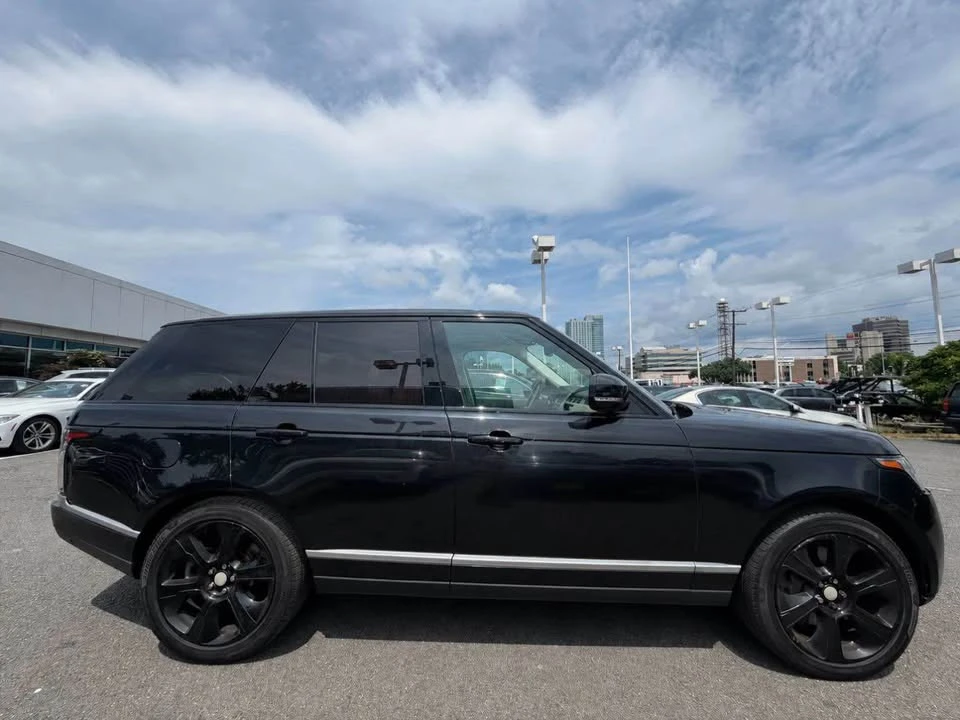 2015 Land Rover Range Rover L405 - Image 5 of 15