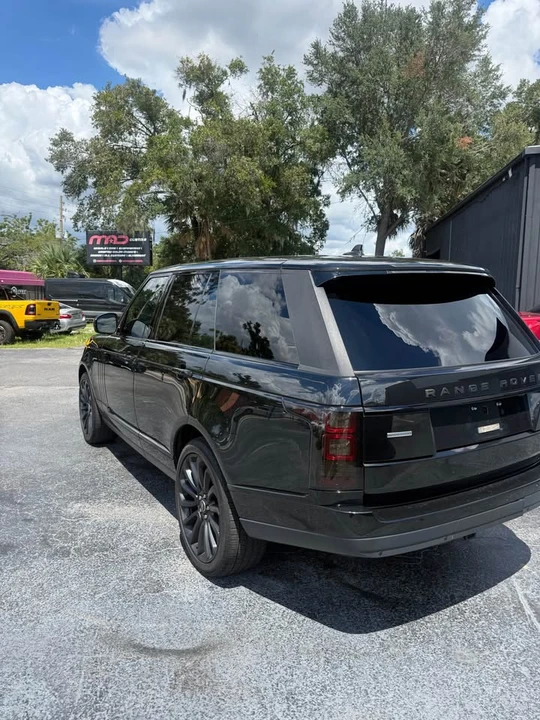 2015 Land Rover Range Rover L405 - Image 2 of 11