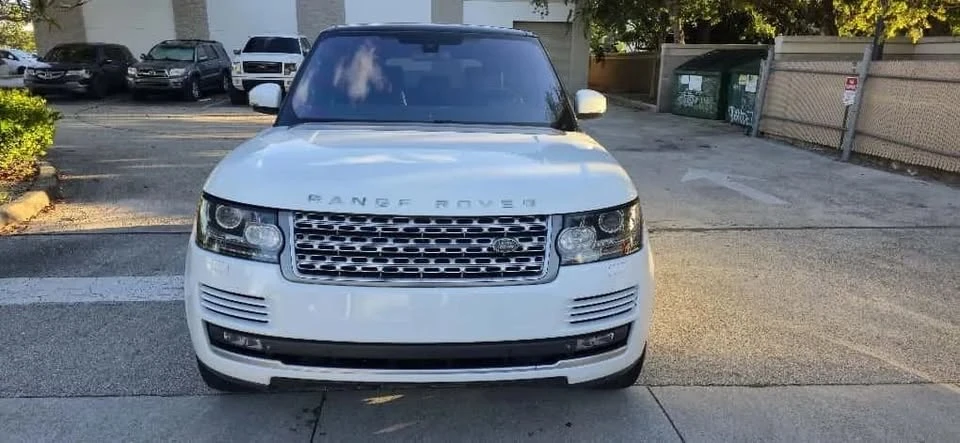2015 Land Rover Range Rover L405 - Image 6 of 20