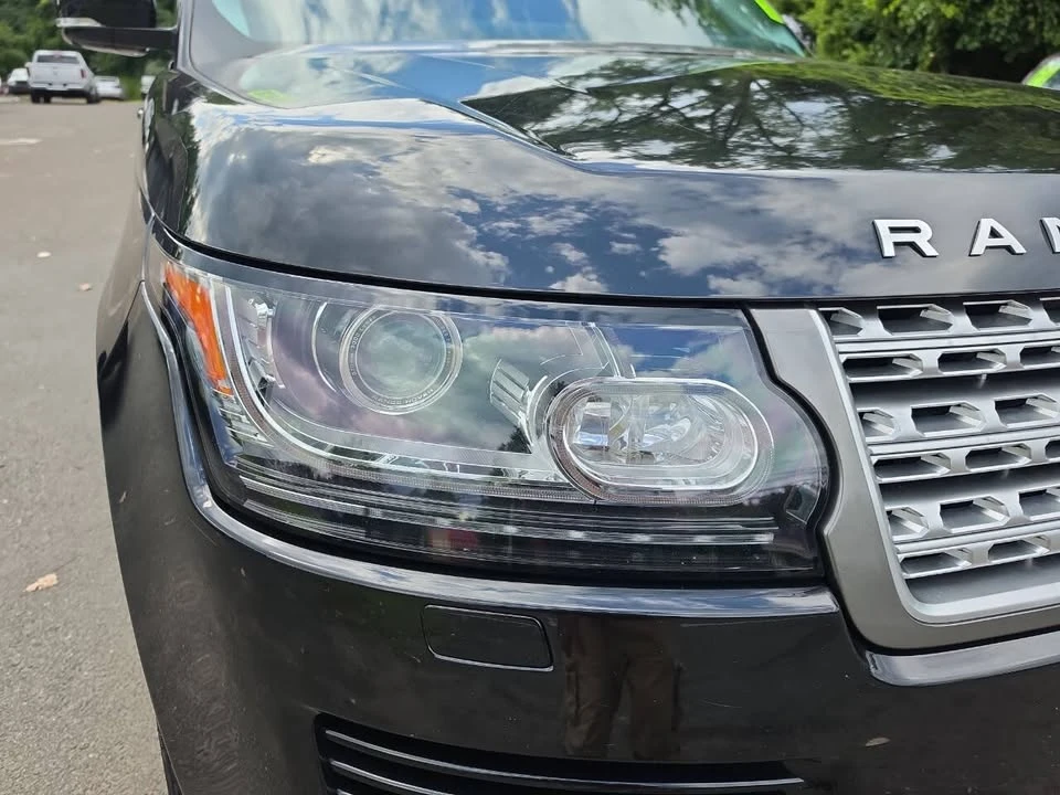 2015 Land Rover Range Rover L405 - Image 12 of 20
