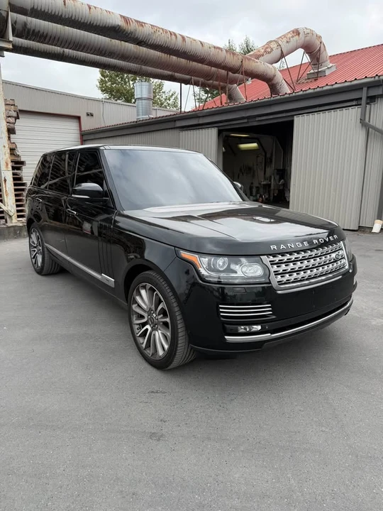 2015 Land Rover Range Rover L405 - Image 2 of 14