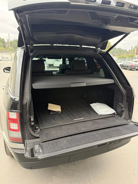 2015 Land Rover Range Rover L405 - Image 9 of 14