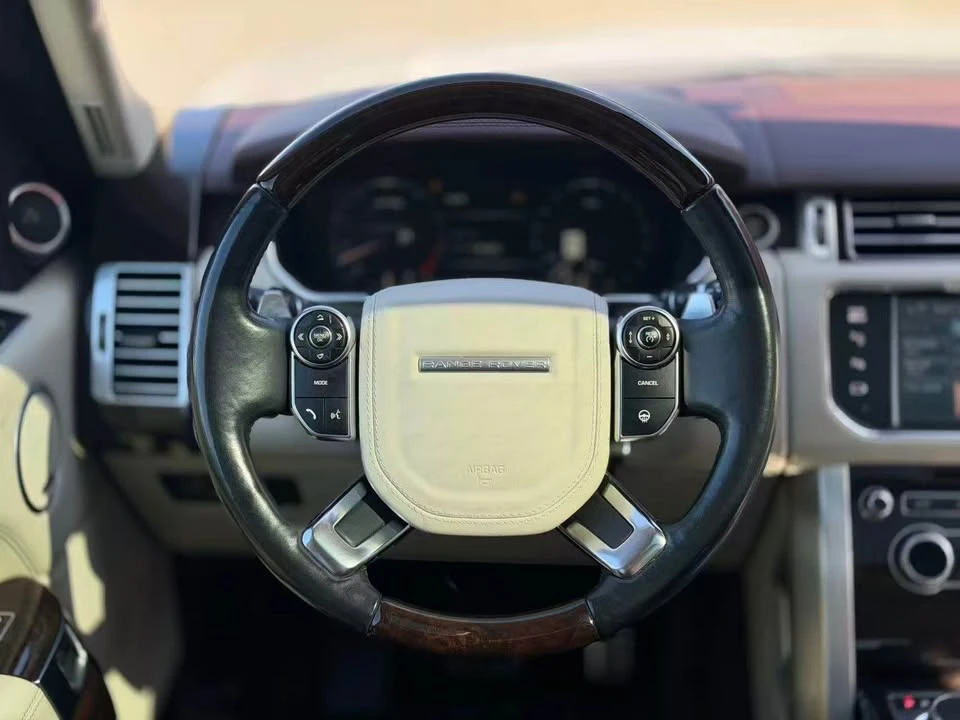 2015 Land Rover Range Rover L405 - Image 14 of 16