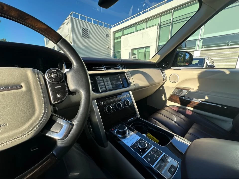2015 Land Rover Range Rover L405 - Image 9 of 18