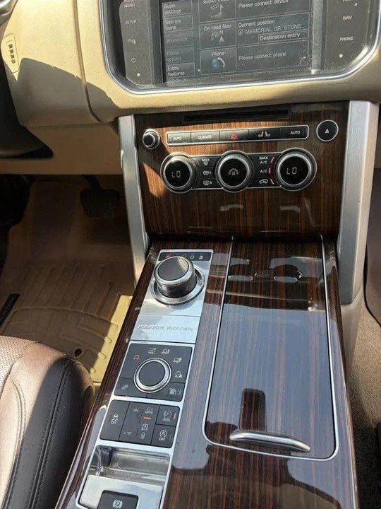 2015 Land Rover Range Rover L405 - Image 6 of 8