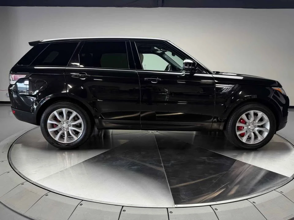 2015 Land Rover Range Rover L405 - Image 2 of 8