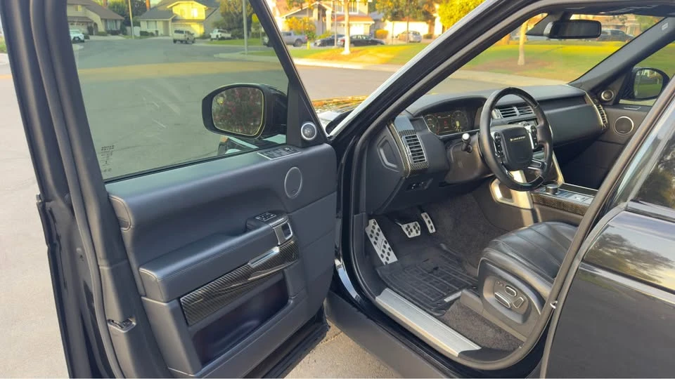 2015 Land Rover Range Rover L405 - Image 10 of 19