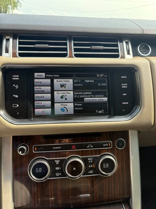 2015 Land Rover Range Rover L405 - Image 9 of 16