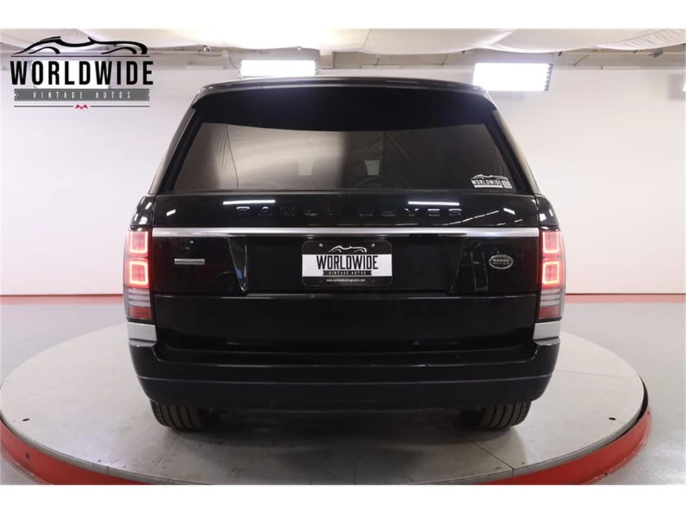 2015 Land Rover Range Rover L405 - Image 18 of 31