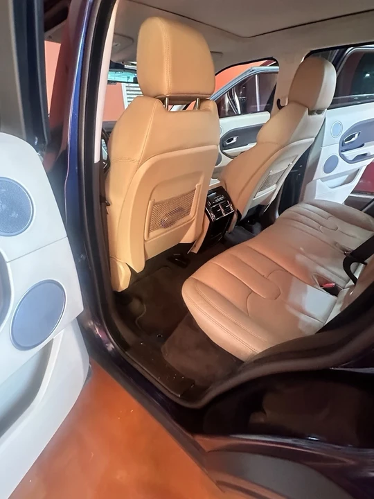 2015 Land Rover Range Rover L405 - Image 9 of 12