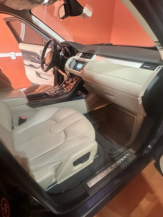 2015 Land Rover Range Rover L405 - Image 7 of 12
