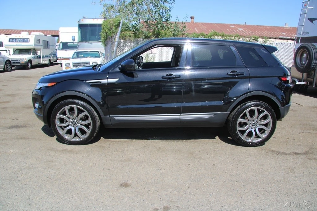 2015 Land Rover Range Rover L405 - Image 3 of 21
