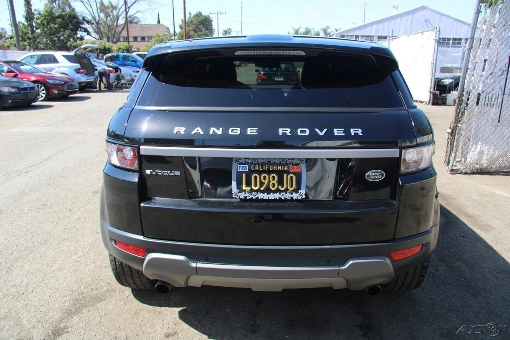2015 Land Rover Range Rover L405 - Image 6 of 21