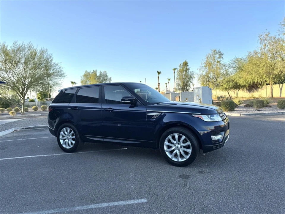 2015 Land Rover Range Rover L405 - Image 7 of 23