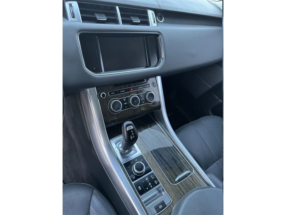 2015 Land Rover Range Rover L405 - Image 12 of 23