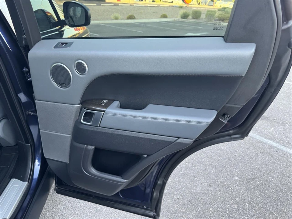 2015 Land Rover Range Rover L405 - Image 22 of 23