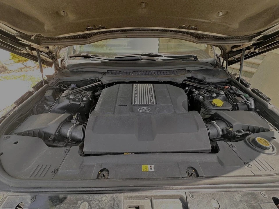 2015 Land Rover Range Rover L405 - Image 5 of 24