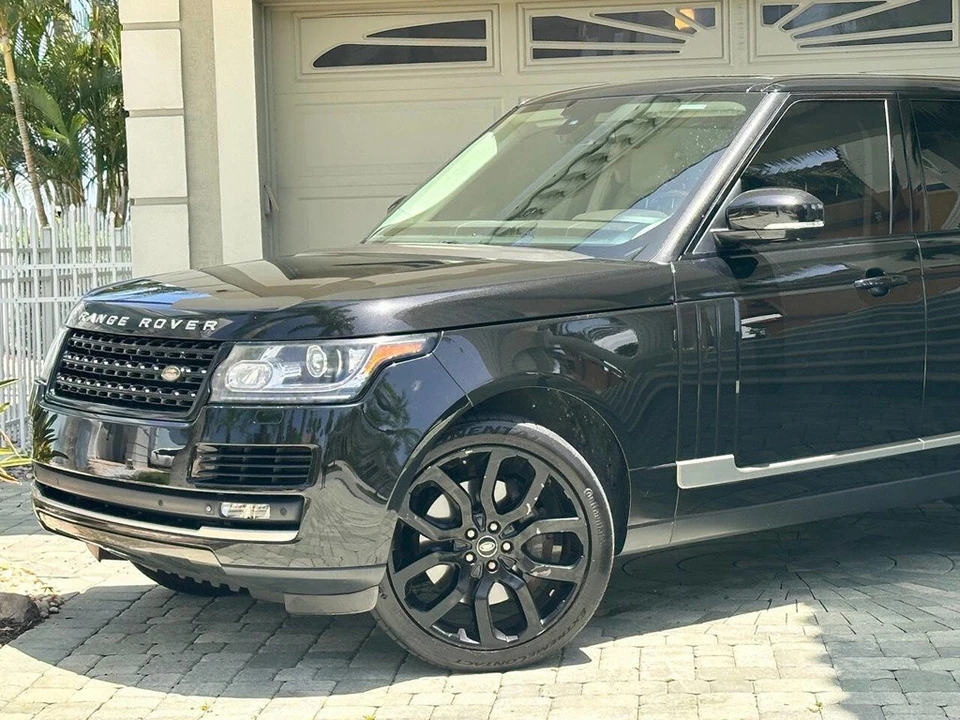 2015 Land Rover Range Rover L405 - Image 2 of 24