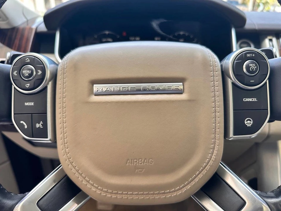 2015 Land Rover Range Rover L405 - Image 13 of 24