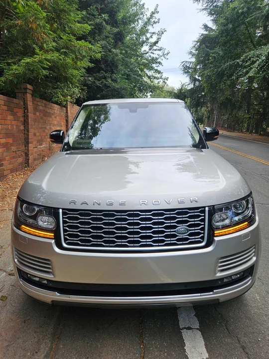 2015 Land Rover Range Rover L405 - Image 7 of 31