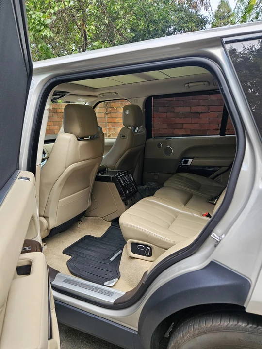 2015 Land Rover Range Rover L405 - Image 20 of 31