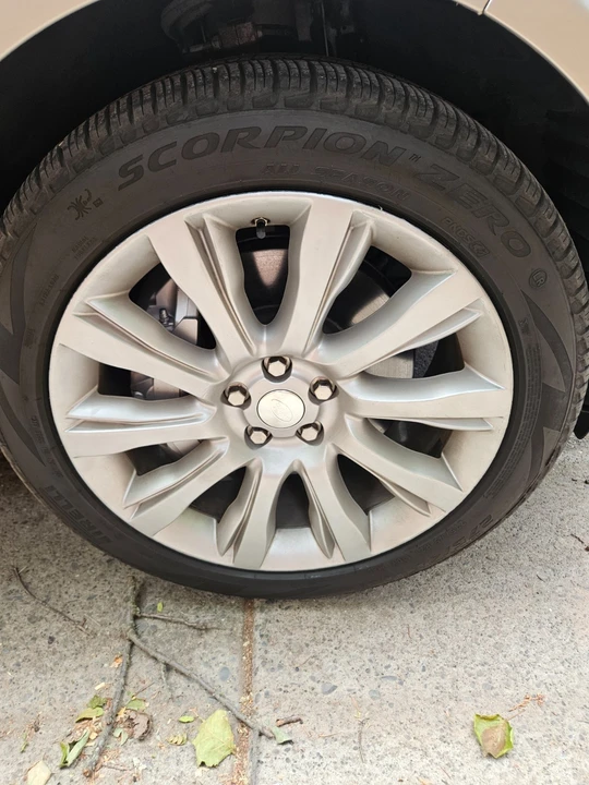 2015 Land Rover Range Rover L405 - Image 12 of 31