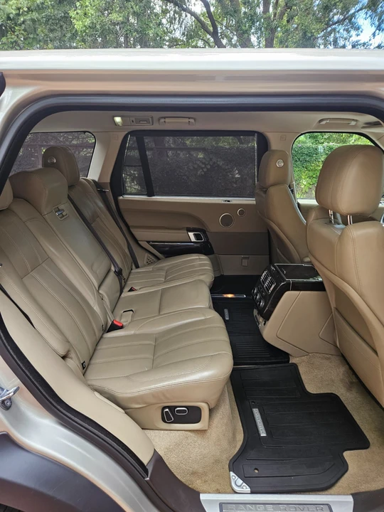 2015 Land Rover Range Rover L405 - Image 21 of 31