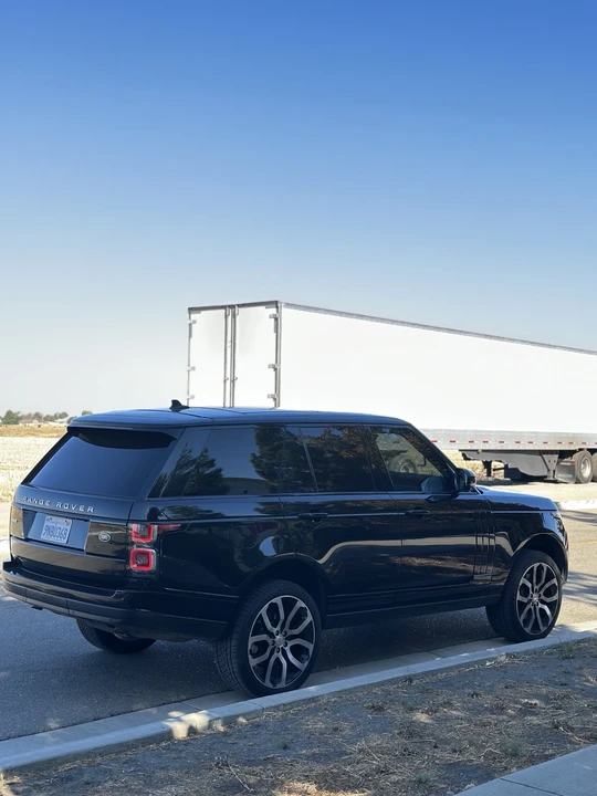 2015 Land Rover Range Rover L405 - Image 2 of 16