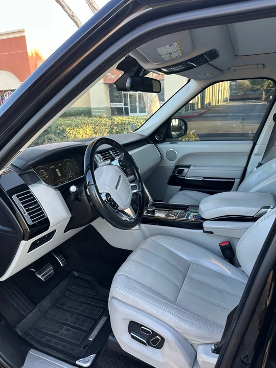 2015 Land Rover Range Rover L405 - Image 14 of 16