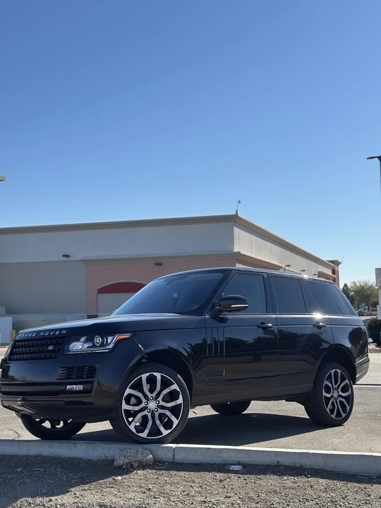 2015 Land Rover Range Rover L405 - Image 4 of 16