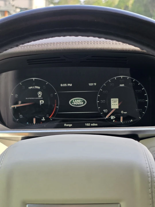 2015 Land Rover Range Rover L405 - Image 13 of 23