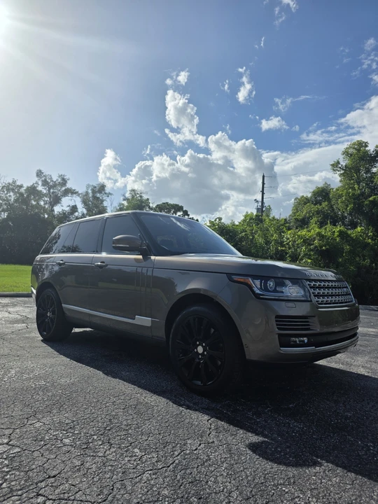 2015 Land Rover Range Rover L405 - Image 5 of 23