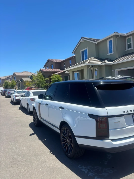 2015 Land Rover Range Rover L405 - Image 3 of 8