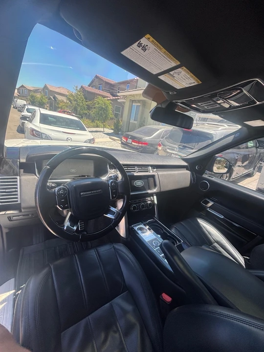 2015 Land Rover Range Rover L405 - Image 6 of 8