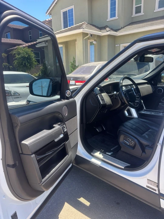 2015 Land Rover Range Rover L405 - Image 5 of 8