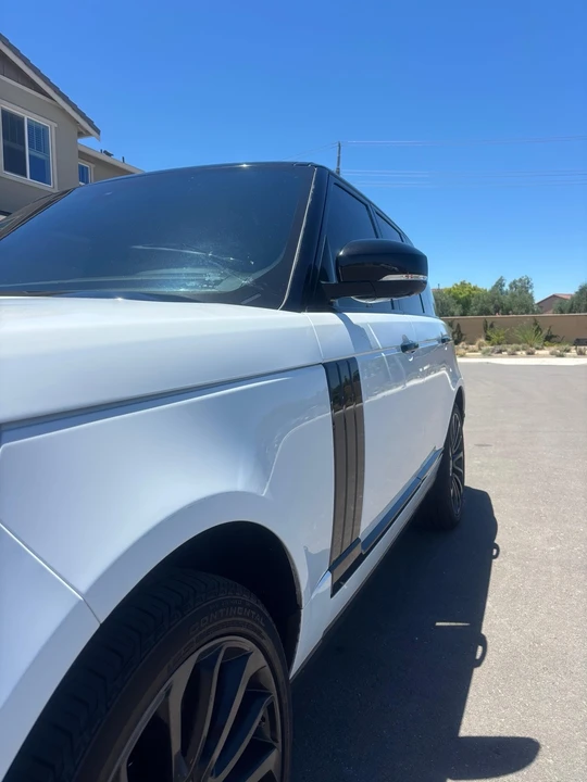 2015 Land Rover Range Rover L405 - Image 2 of 8