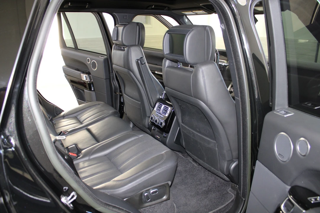 2015 Land Rover Range Rover L405 - Image 17 of 21