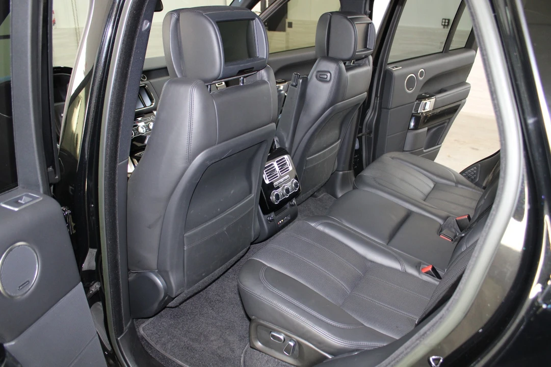2015 Land Rover Range Rover L405 - Image 16 of 21