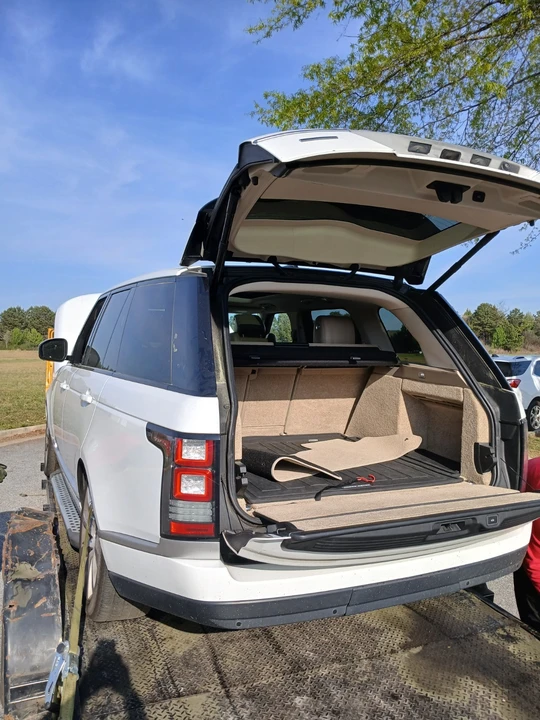 2015 Land Rover Range Rover L405 - Image 17 of 20