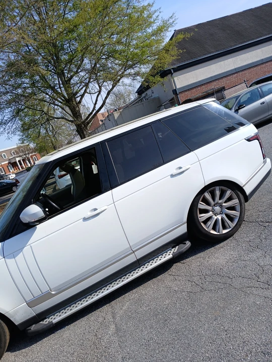 2015 Land Rover Range Rover L405 - Image 5 of 20